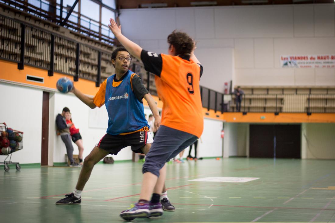 Deux joueurs de handball