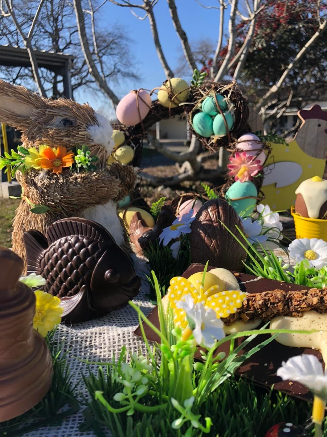 Les oeufs, poules, poissons en chocolats du Buffet de Mamie