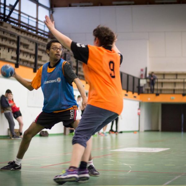 Deux joueurs de handball